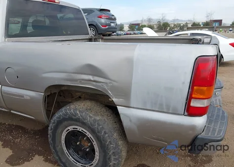 2001 GMC Sierra 1500 Sl из США, поврежденный, VIN 2GTEC19VX11274345